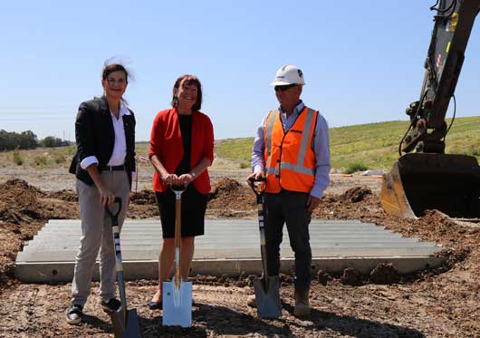 Munibung Road extension sod turn