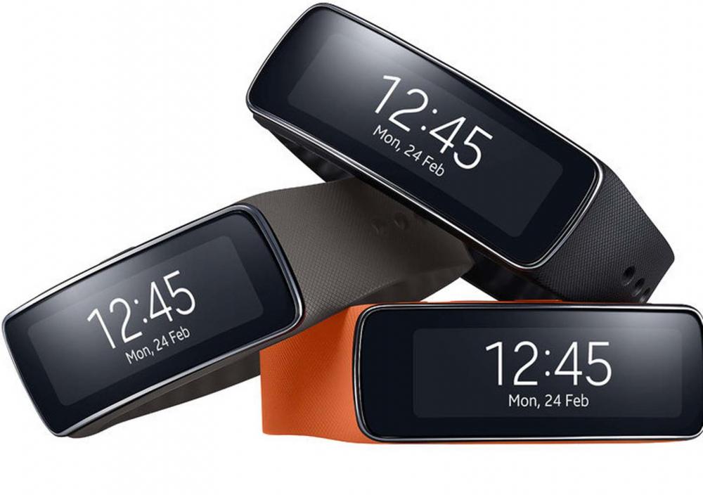 Samsung Gear Fit Smart Watch
