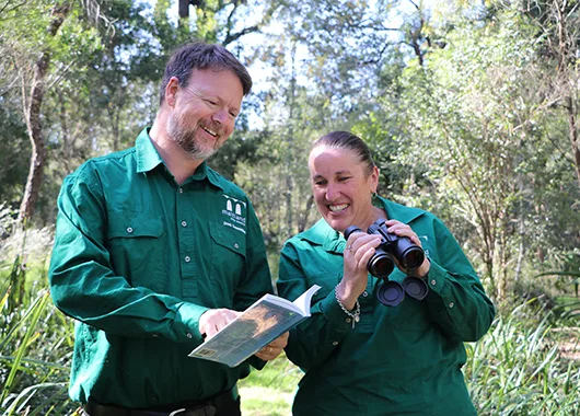 Ben-Maddox-and-Fiona-Rowan-from-Maitland-City-Councils-Environment-team-preparing-for-this-years-Aussie-Backyard-Bird-Count.