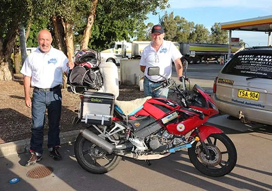 GeraldFrogleyTonyHughes-RideAroundAustralia