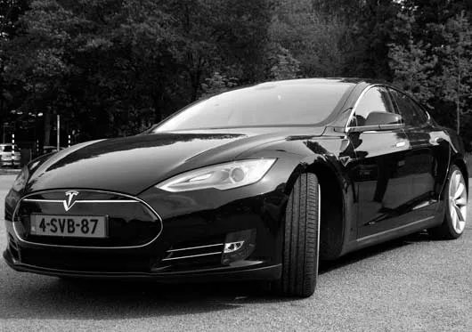Tesla-Model-S